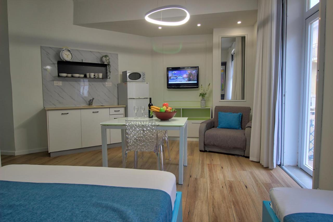 1926 Designed Aparthotel Haifa Eksteriør bilde